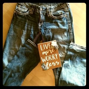 Rock revival jeans